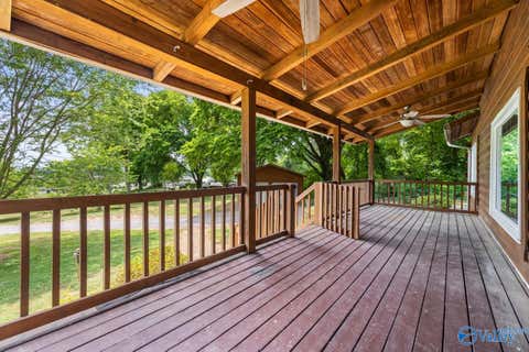 Homes For Sale - 401 Worley Drive<br/> Owens Cross Roads, AL 35763