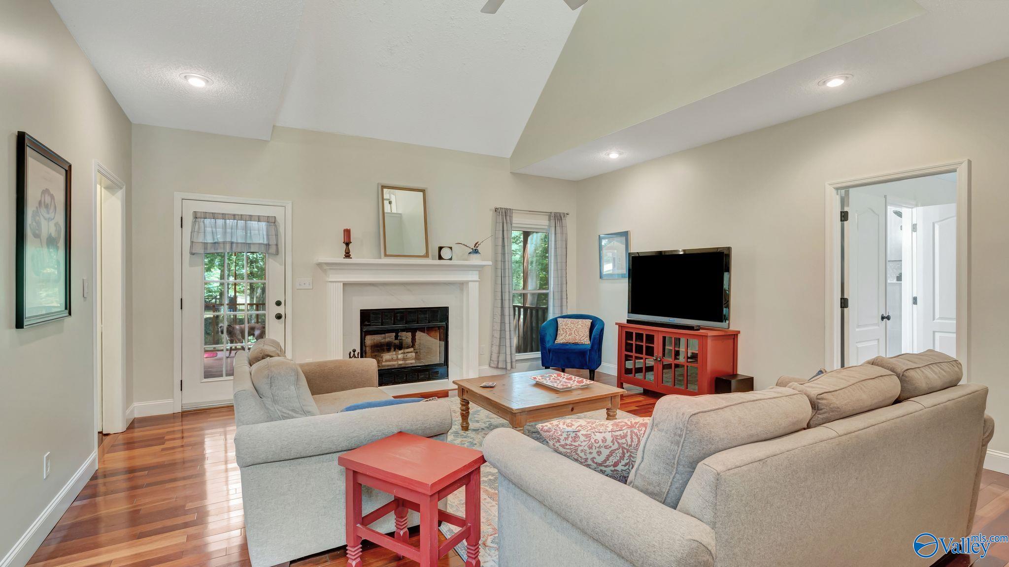 114 Spring Water Drive, Madison, Alabama image 12