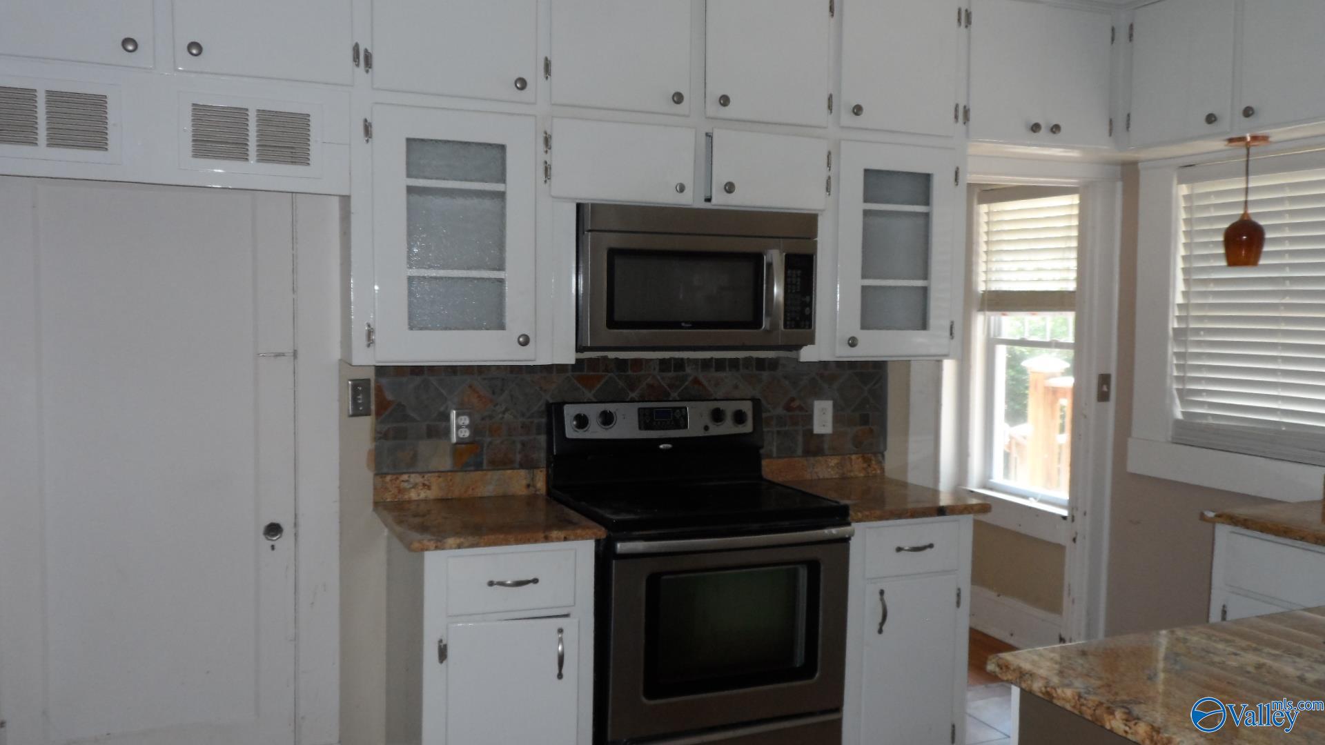 708 E 9th Street, Anniston, Alabama image 12