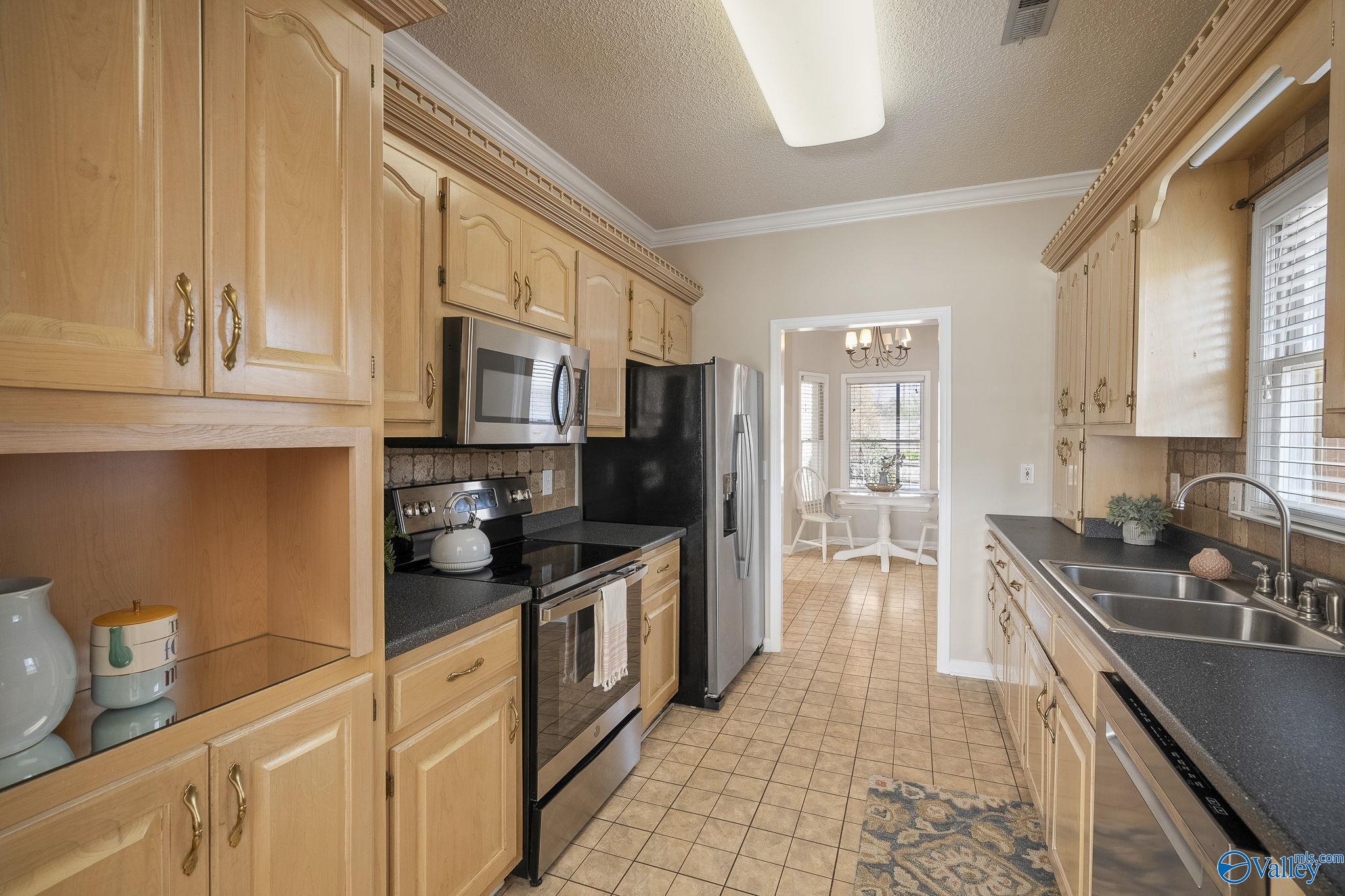 2216 Yorkshire  Se, Decatur, Alabama image 14