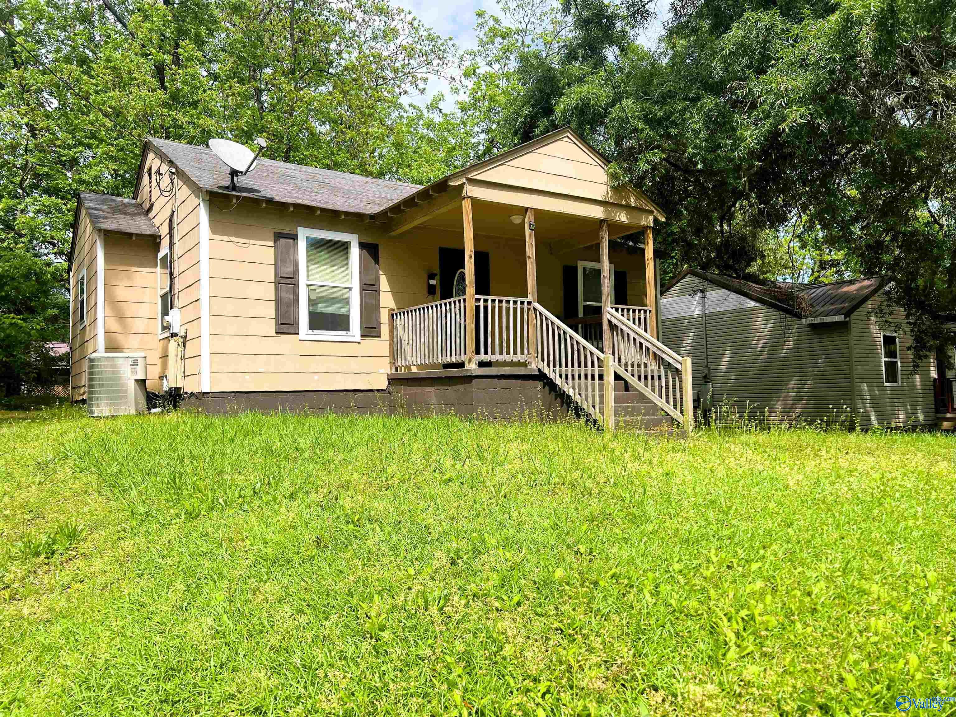 1342 Stillman Avenue, Gadsden, Alabama image 3