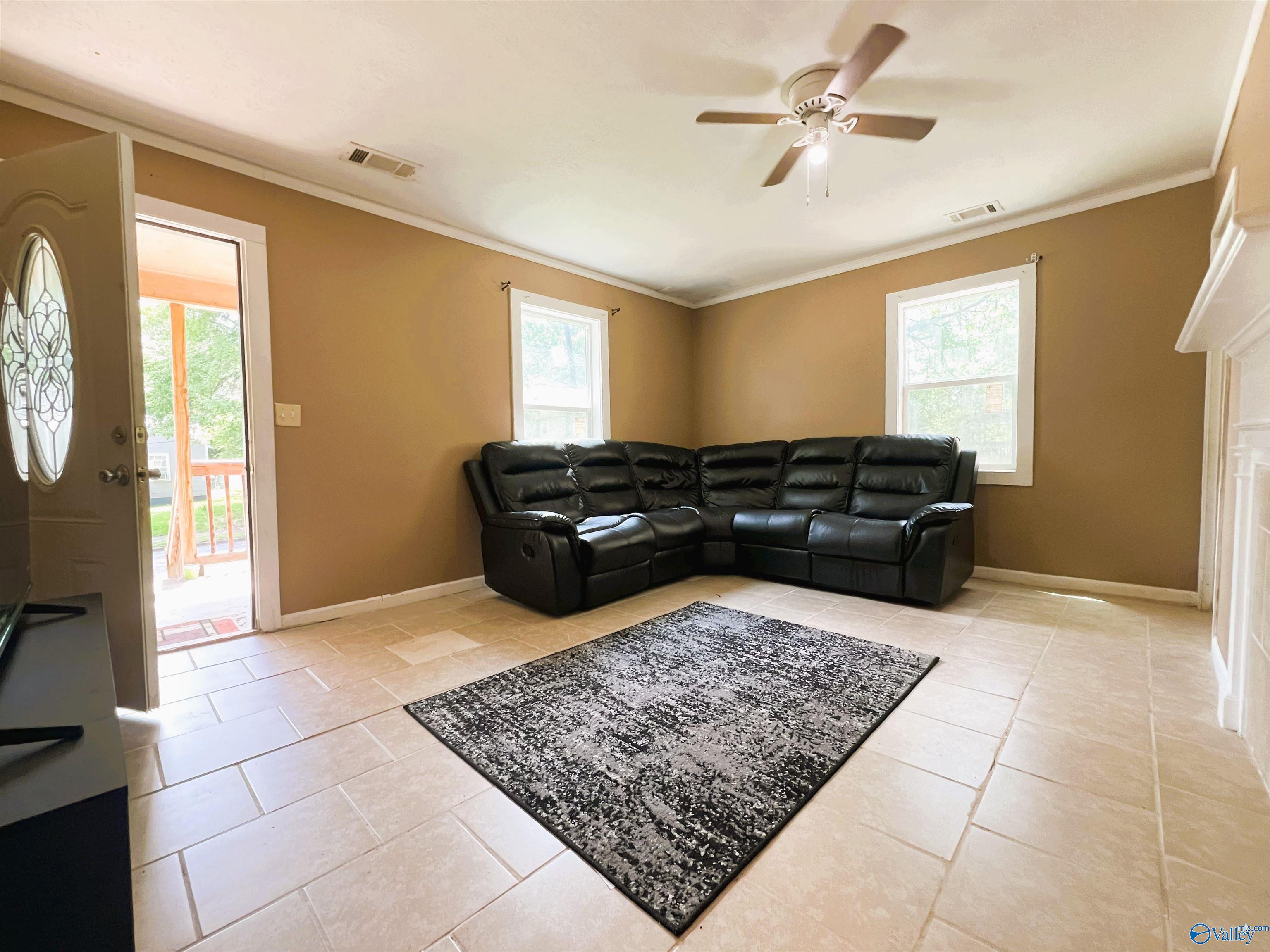 1342 Stillman Avenue, Gadsden, Alabama image 9