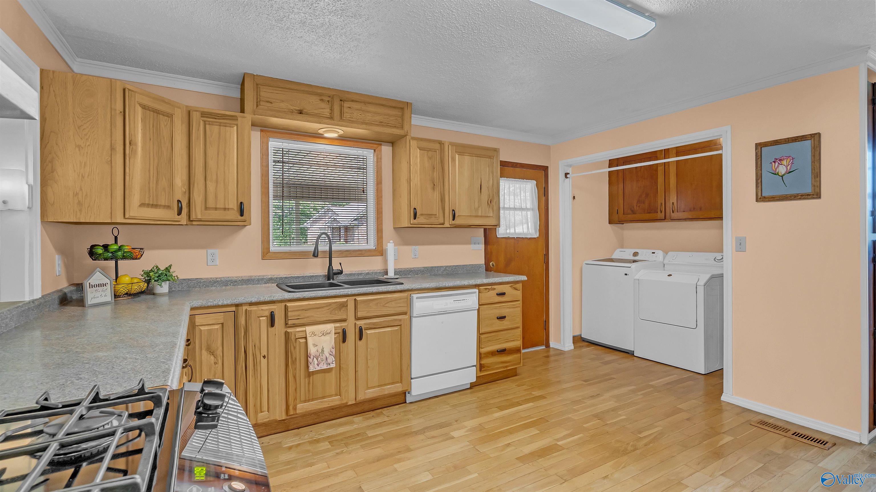 130 Vada Drive, Rainbow City, Alabama image 11