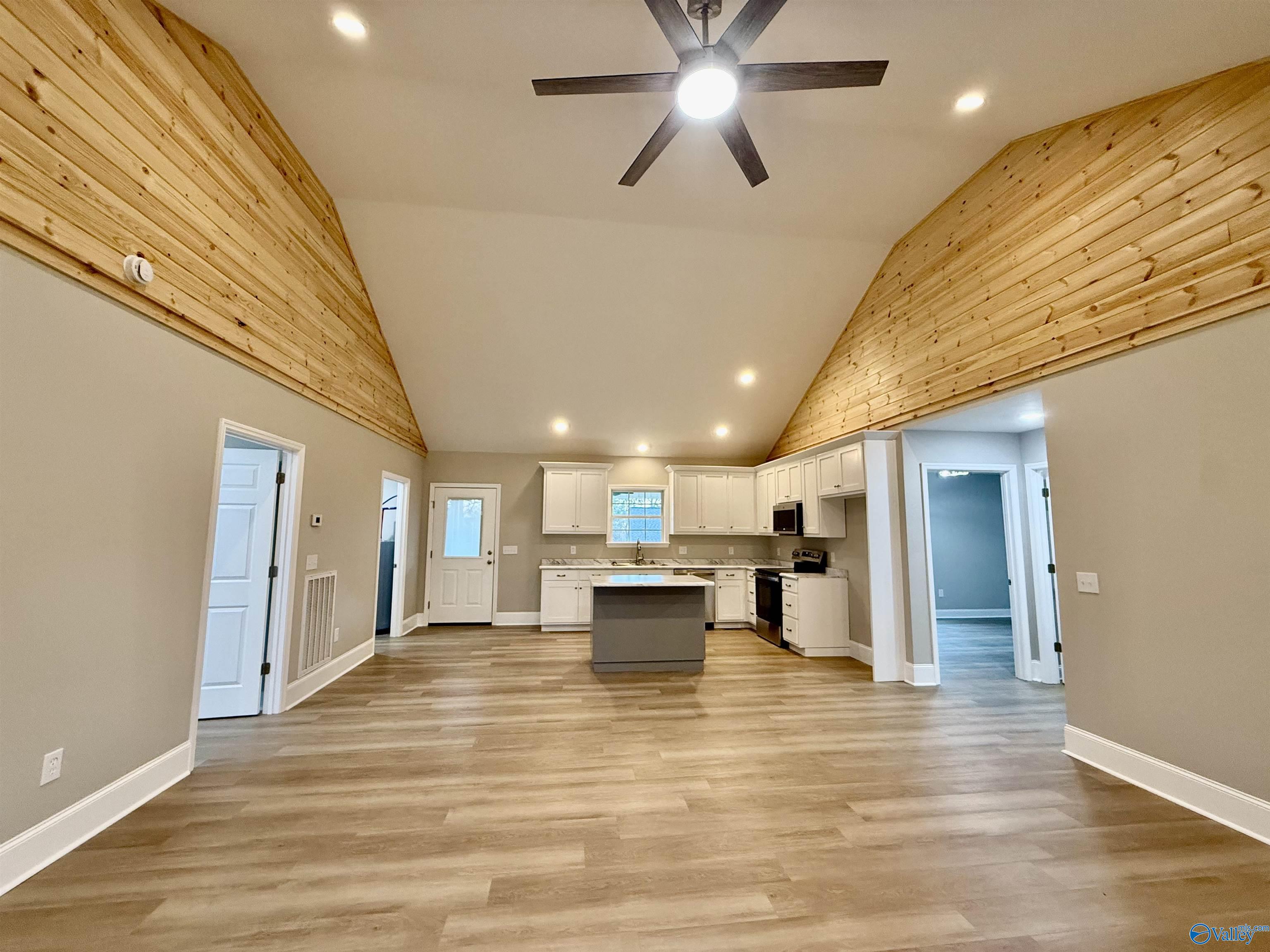 720 County Road 1447