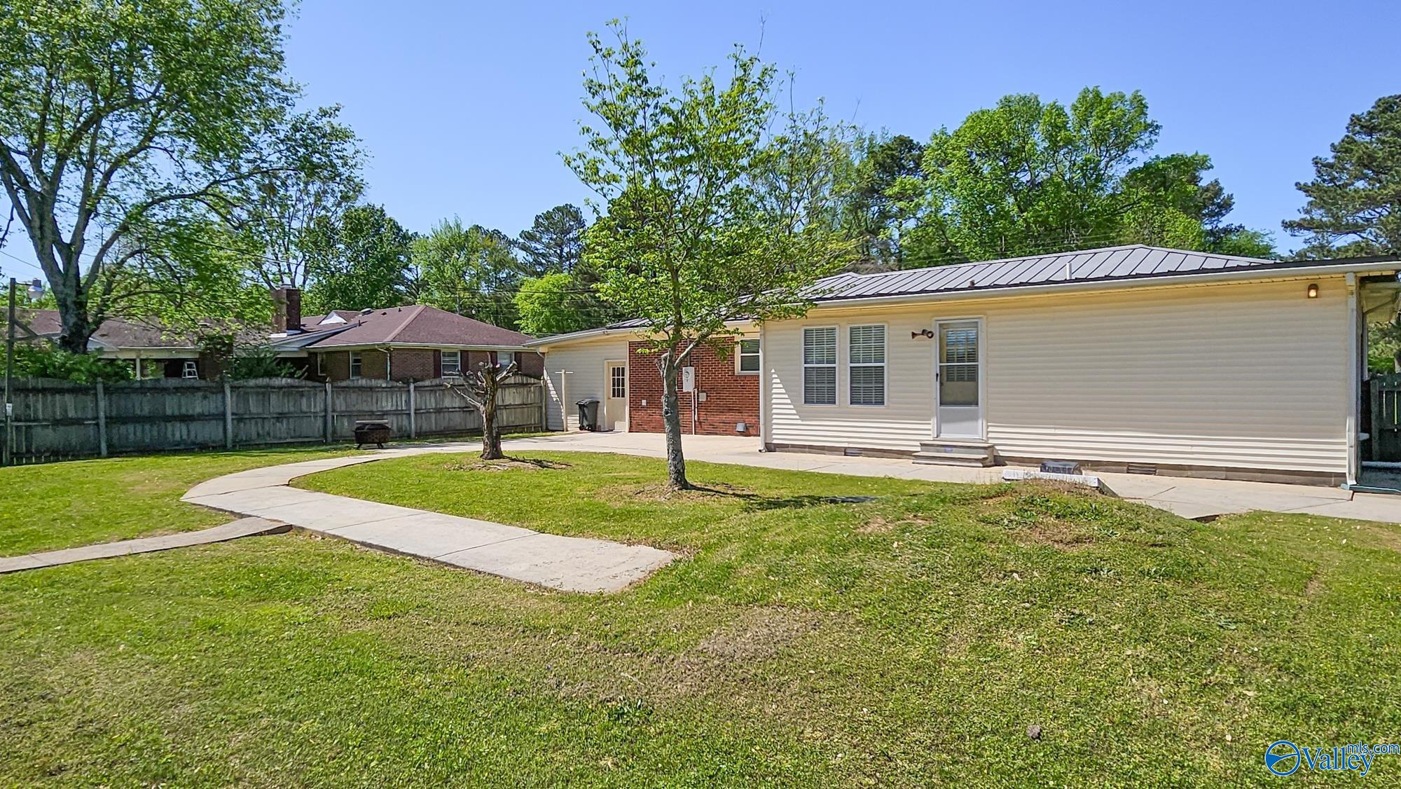 1411 W Washington Street, Athens, Alabama image 22
