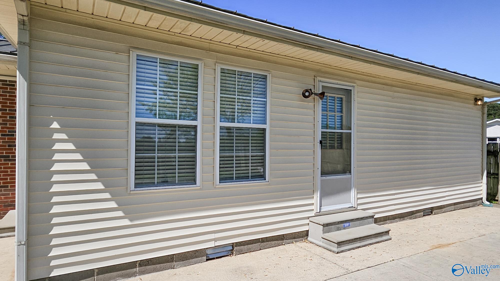 1411 W Washington Street, Athens, Alabama image 17