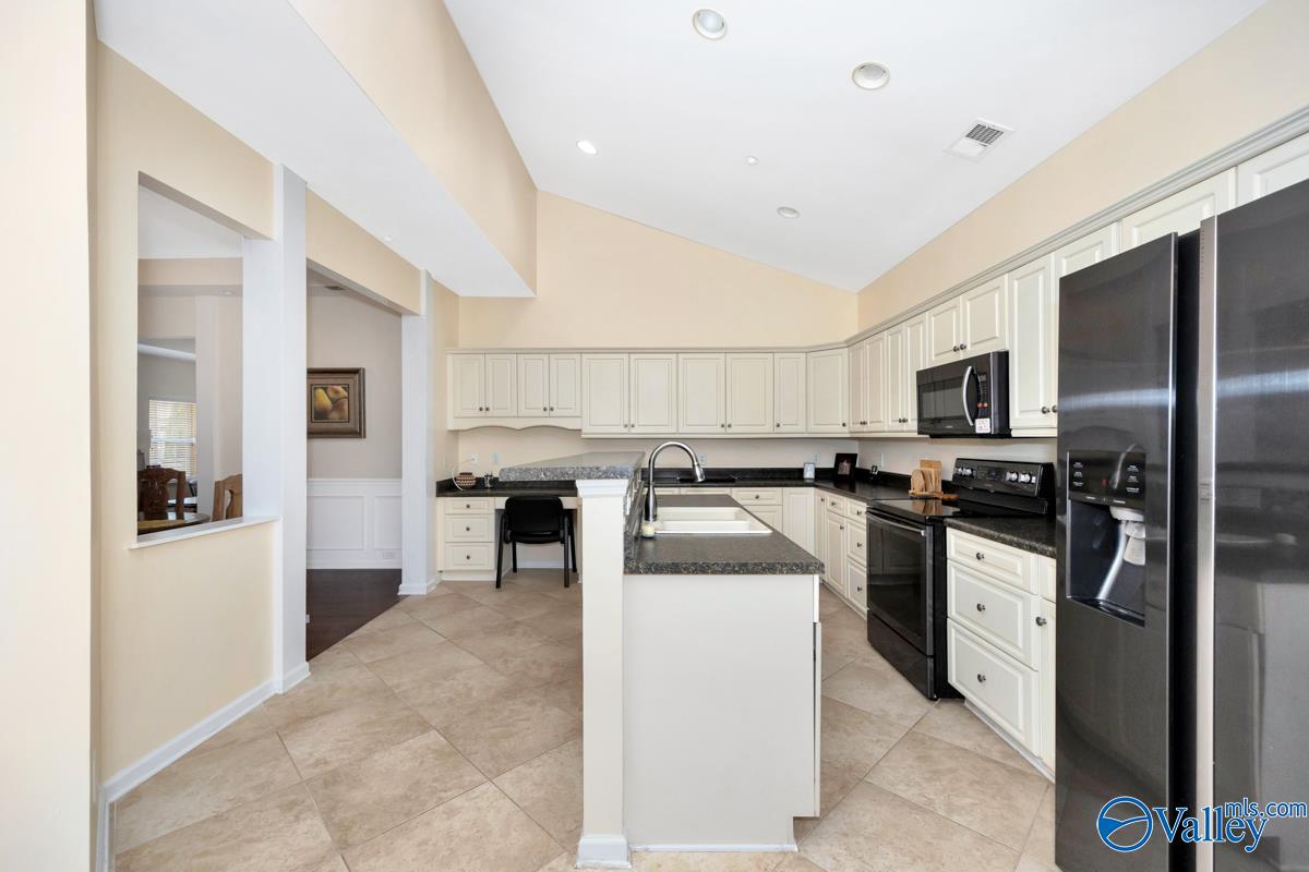 77 Valley Way Circle #77, Huntsville, Alabama image 17