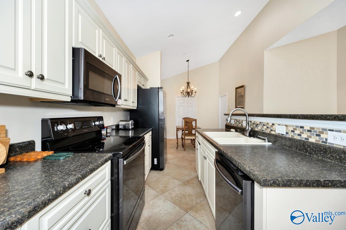 77 Valley Way Circle #77, Huntsville, Alabama image 14