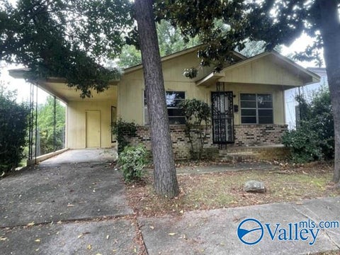 Homes For Sale - 1120 16th Street<br/> Jefferson County, Birmingham, AL 35211