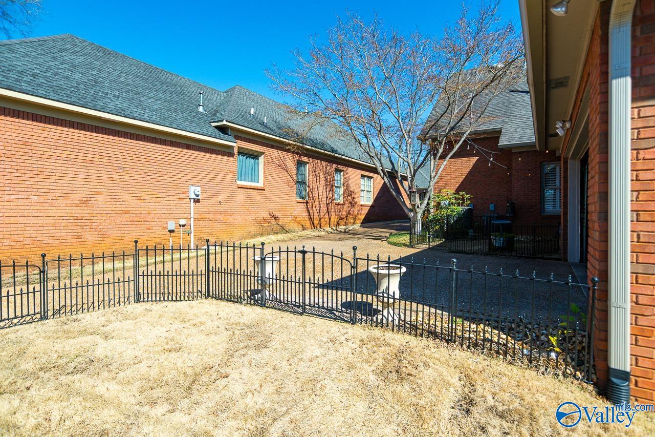 1707 SE Magnolia Court, Decatur, Alabama image 8