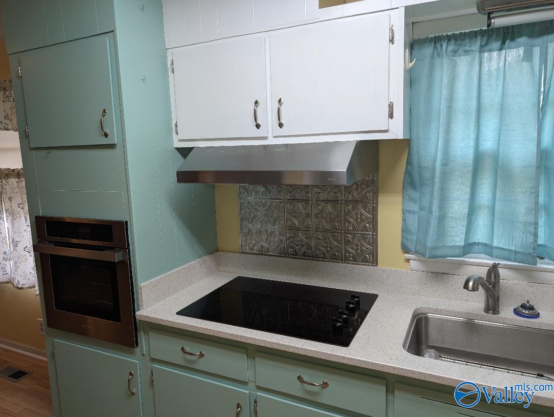 3509 NW Bragg Street, Huntsville, Alabama image 7