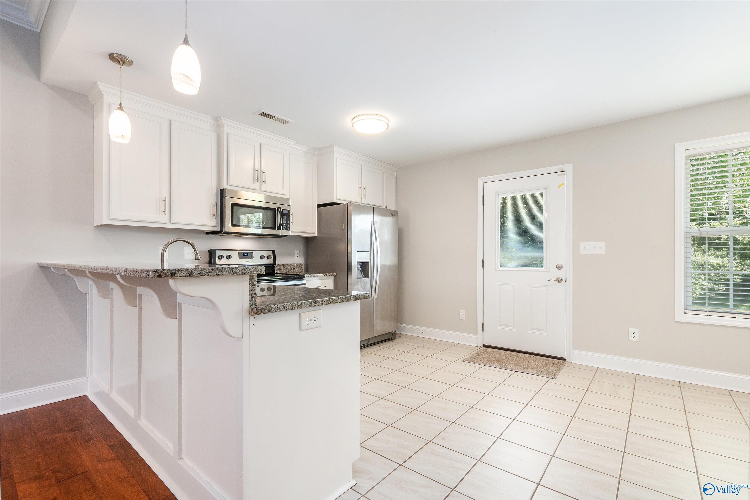 19048 Racheals Loop, Athens, Alabama image 7