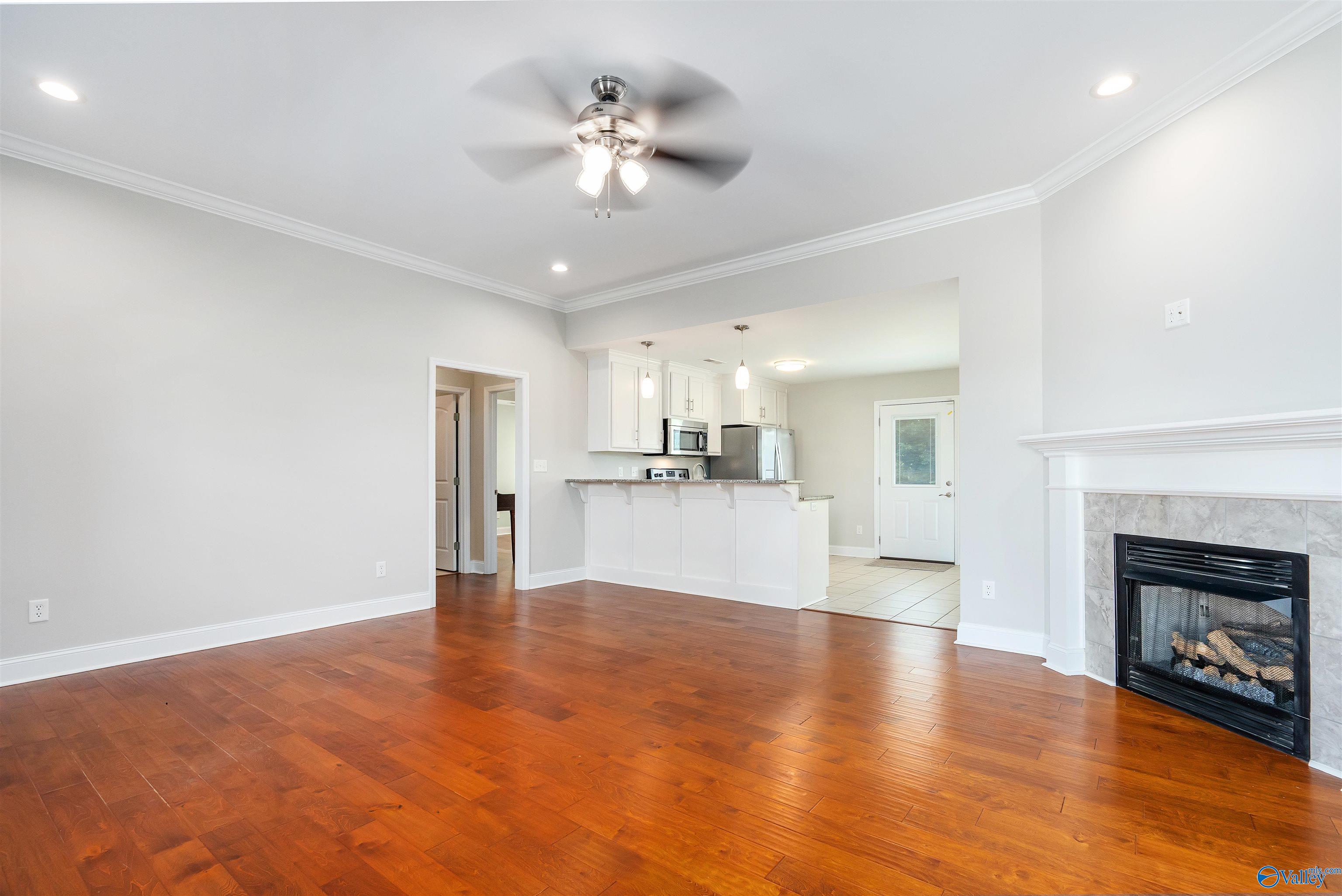19048 Racheals Loop, Athens, Alabama image 4