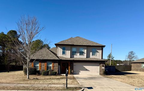 Photo of 110 Stratman Drive, New Hope, AL 35760 (MLS # 21905802)