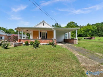 106 Water Street Stevenson AL 35772