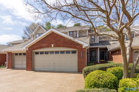 Condo For Sale - 10028 Meredith Lane<br/> Huntsville, AL 35803
