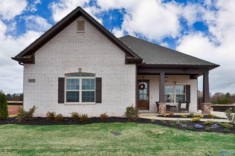 Homes For Sale - 20833 Andershire Lane<br/> Limestone County, Athens, AL 35611