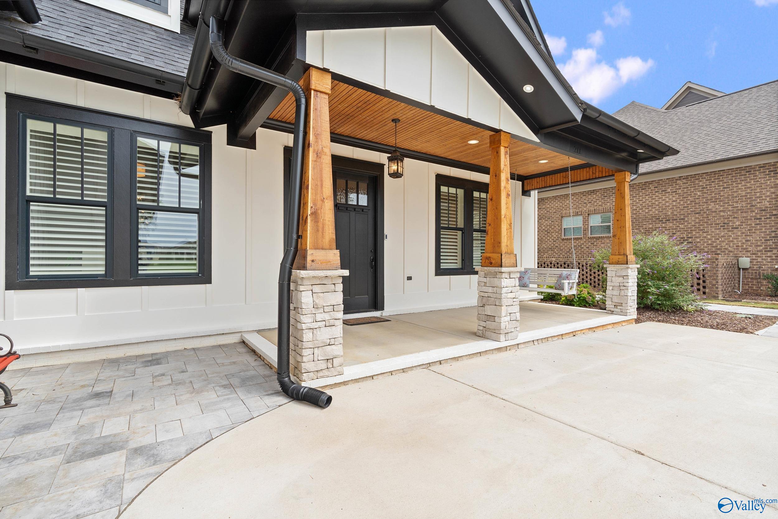 211 Farmhouse Drive, Madison, Alabama image 3