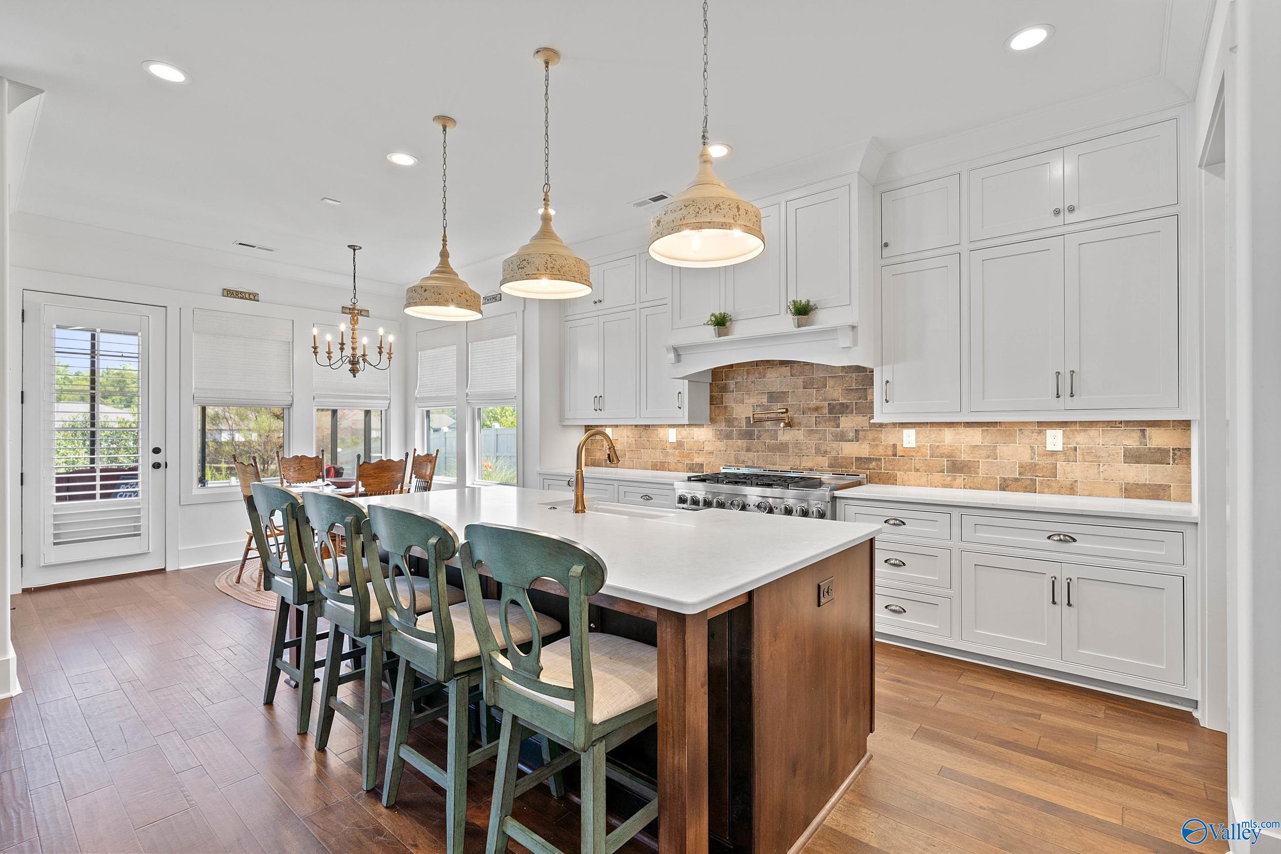 211 Farmhouse Drive, Madison, Alabama image 9