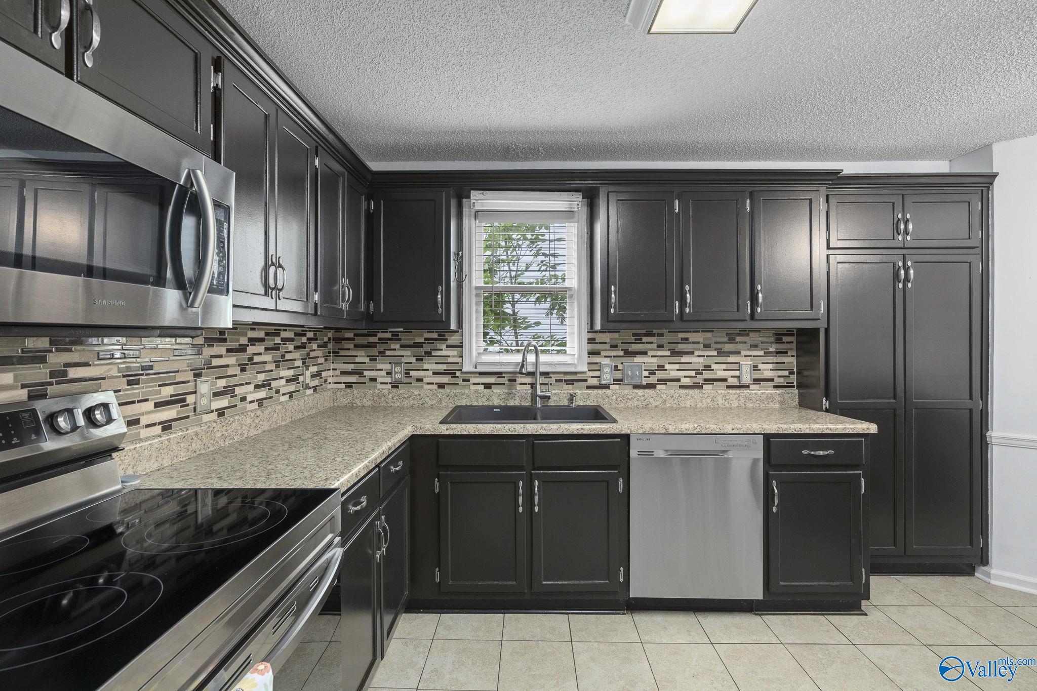 513 Carrsbrook Road, Huntsville, Alabama image 14