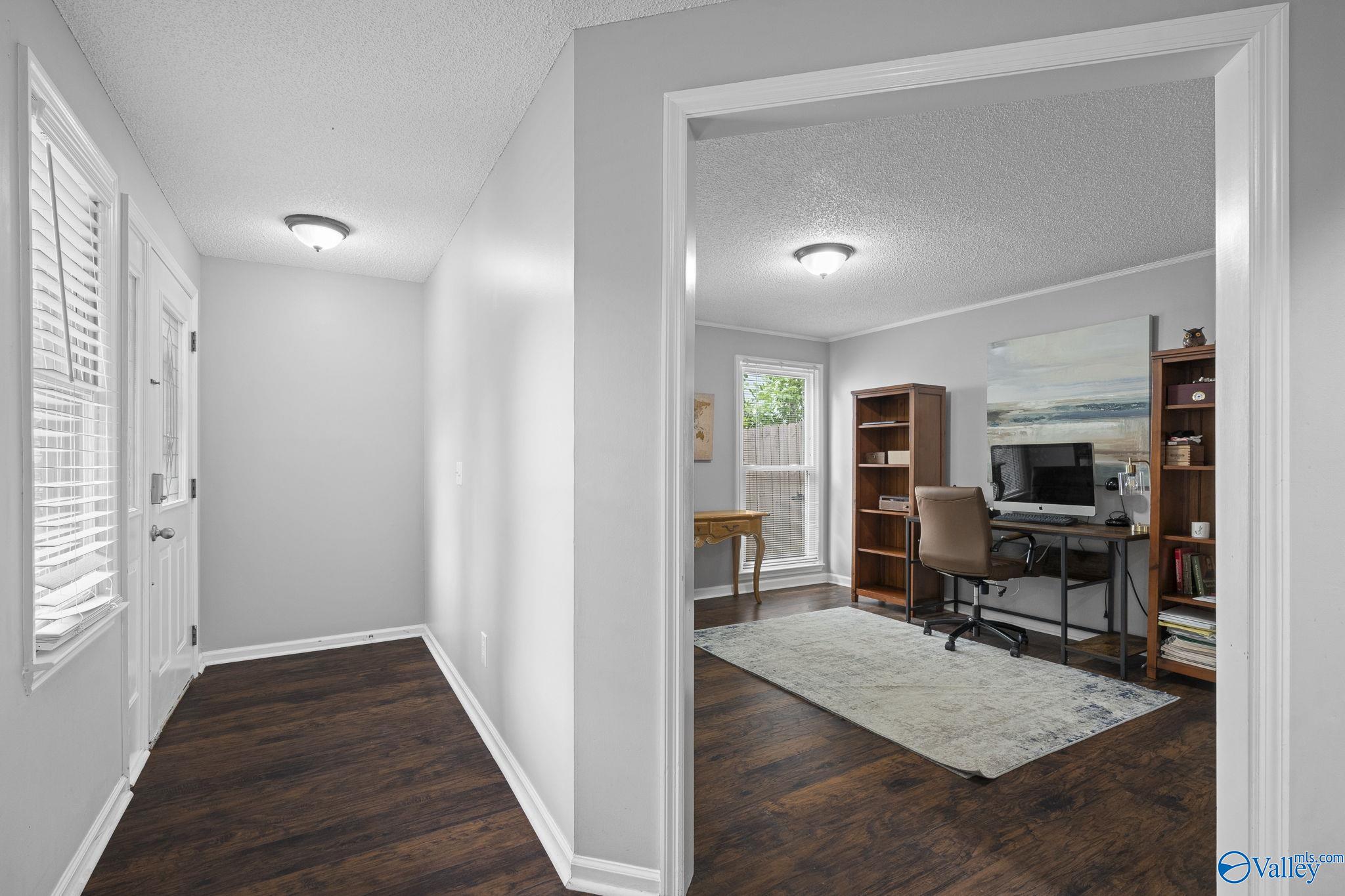 513 Carrsbrook Road, Huntsville, Alabama image 3