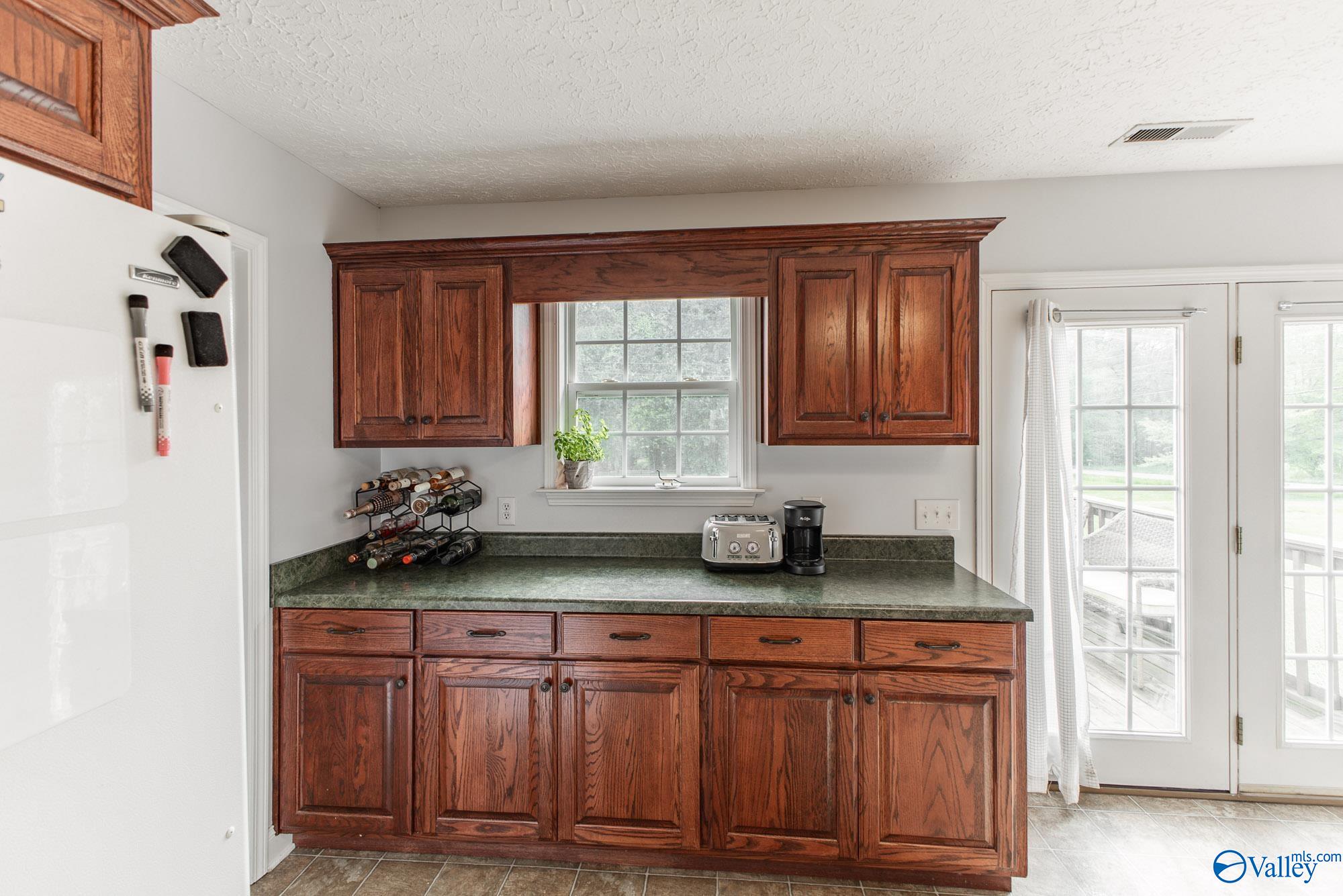 480 Harding Road, Arab, Alabama image 9