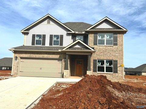 Photo of 125 Ranna Drive, Huntsville, AL 35811 (MLS # 21902310) Photo of 125 Ranna Drive, Huntsville, AL 35811 (MLS # 21902310)