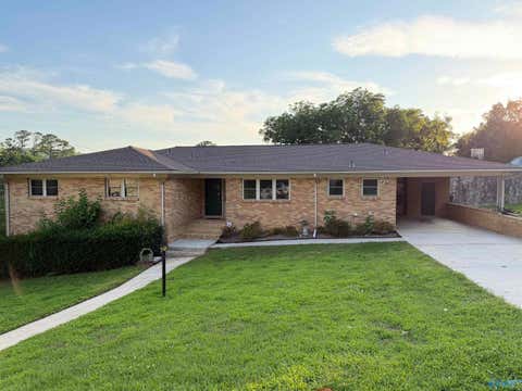 Homes For Sale - 1400 Darnell Street<br/> Huntsville, AL 35801