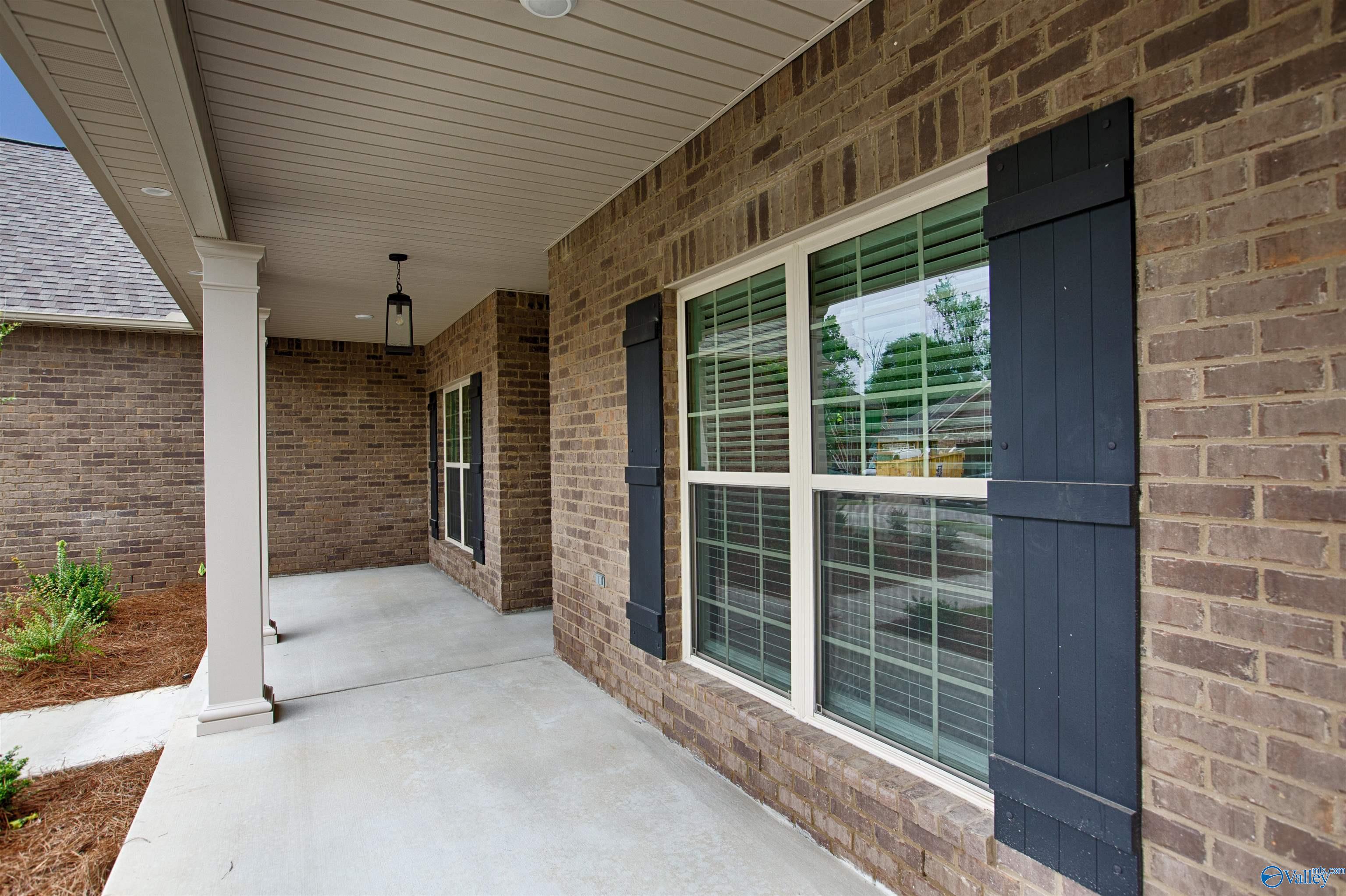 141 Pat Cain Drive, New Market, Alabama image 3