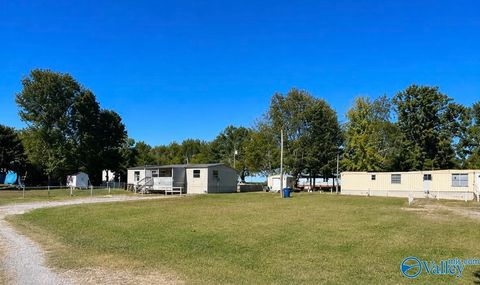 Mobile Home For Sale - 15509 Hwy 168<br/> Boaz, AL 35957