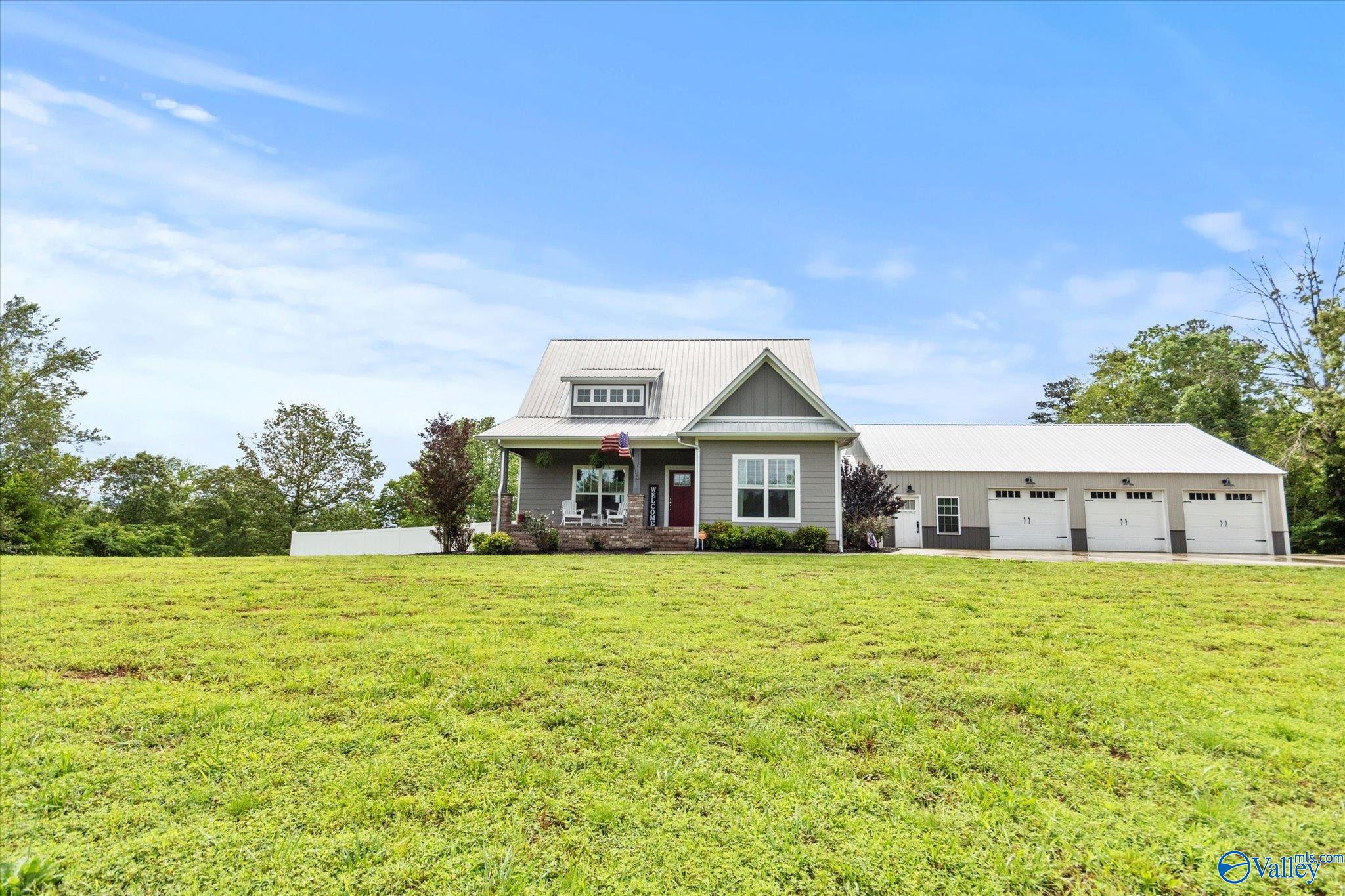 1700 Columbus City Road, Scottsboro, Alabama image 2