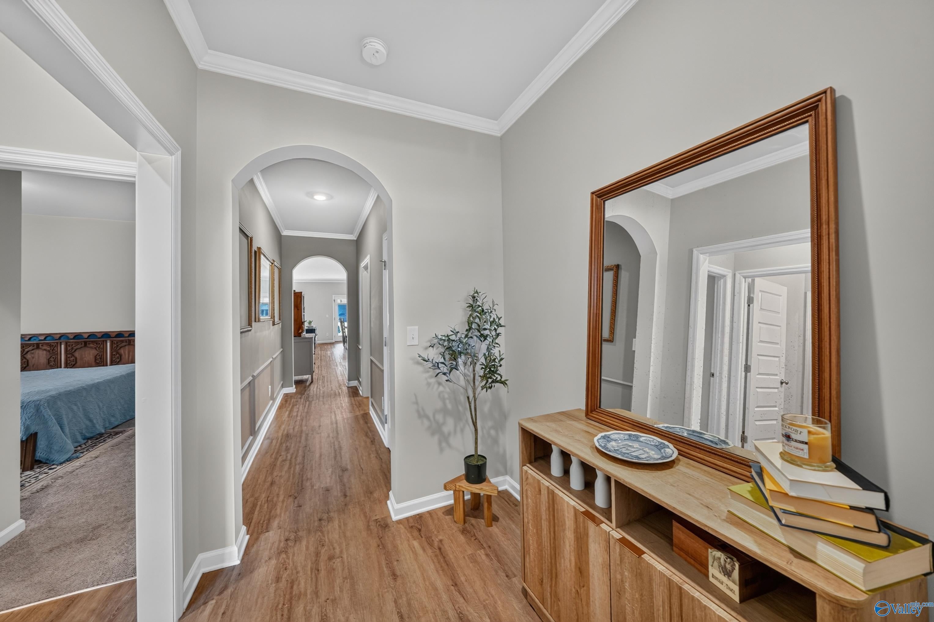 161 Flintridge Drive