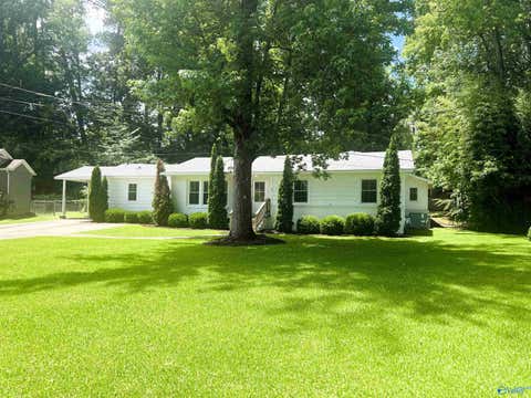 Homes For Sale - 117 Clubview Circle<br/> Gadsden, AL 35901