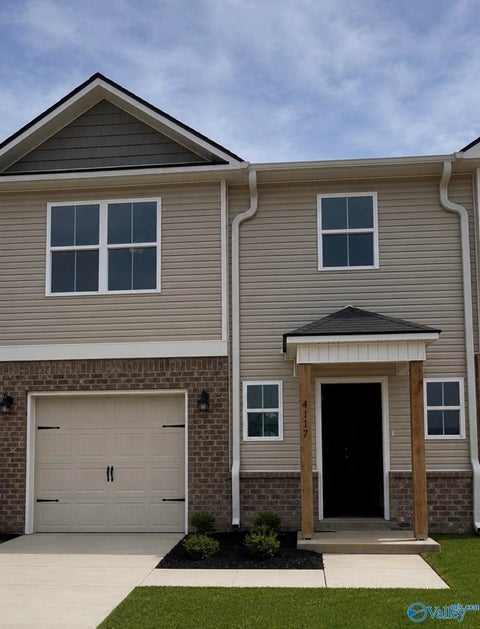 Townhouse For Rent - 4113 Hudson Court<br/> Morgan County, Decatur, AL 35603