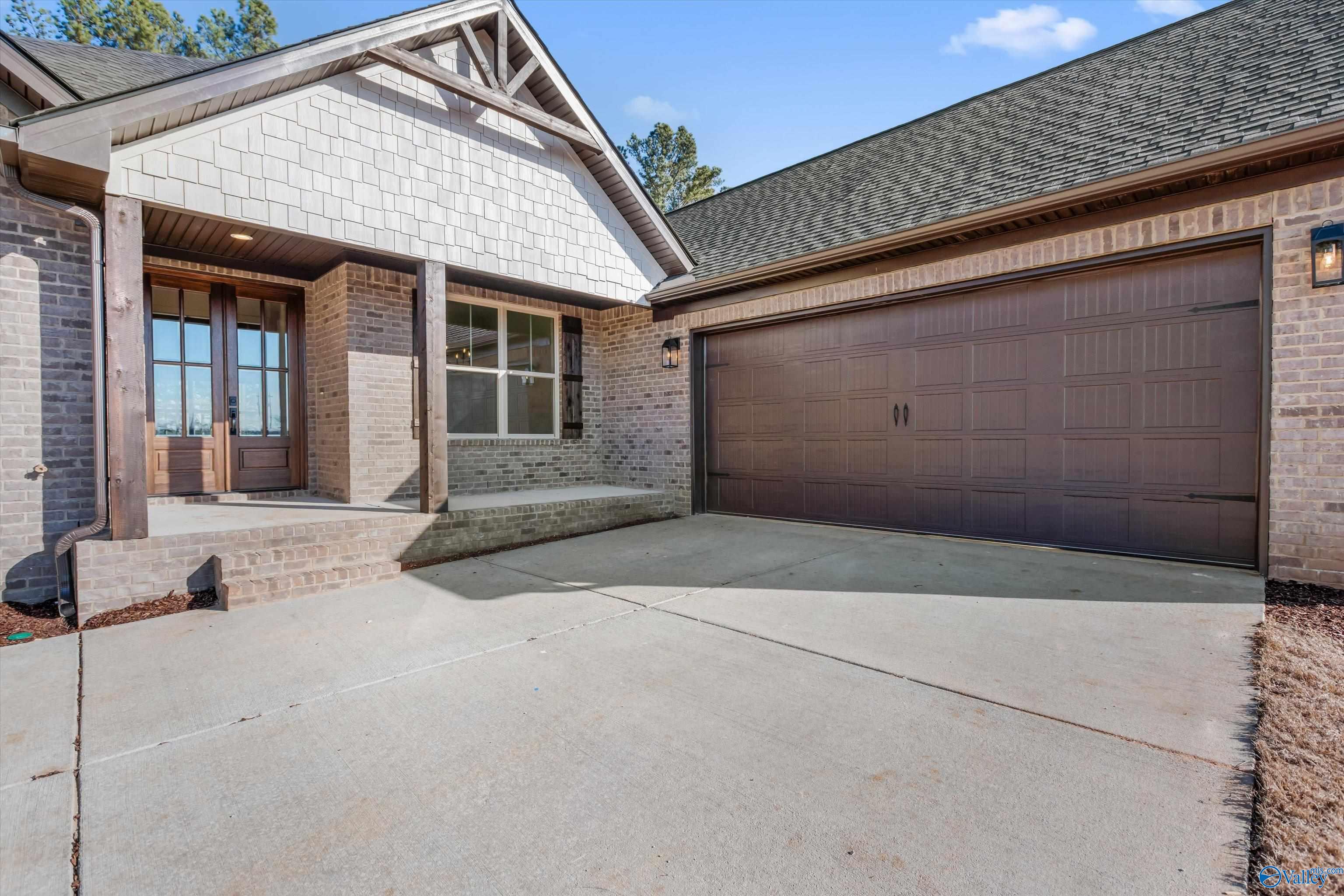 22052 Mulligan Parkway