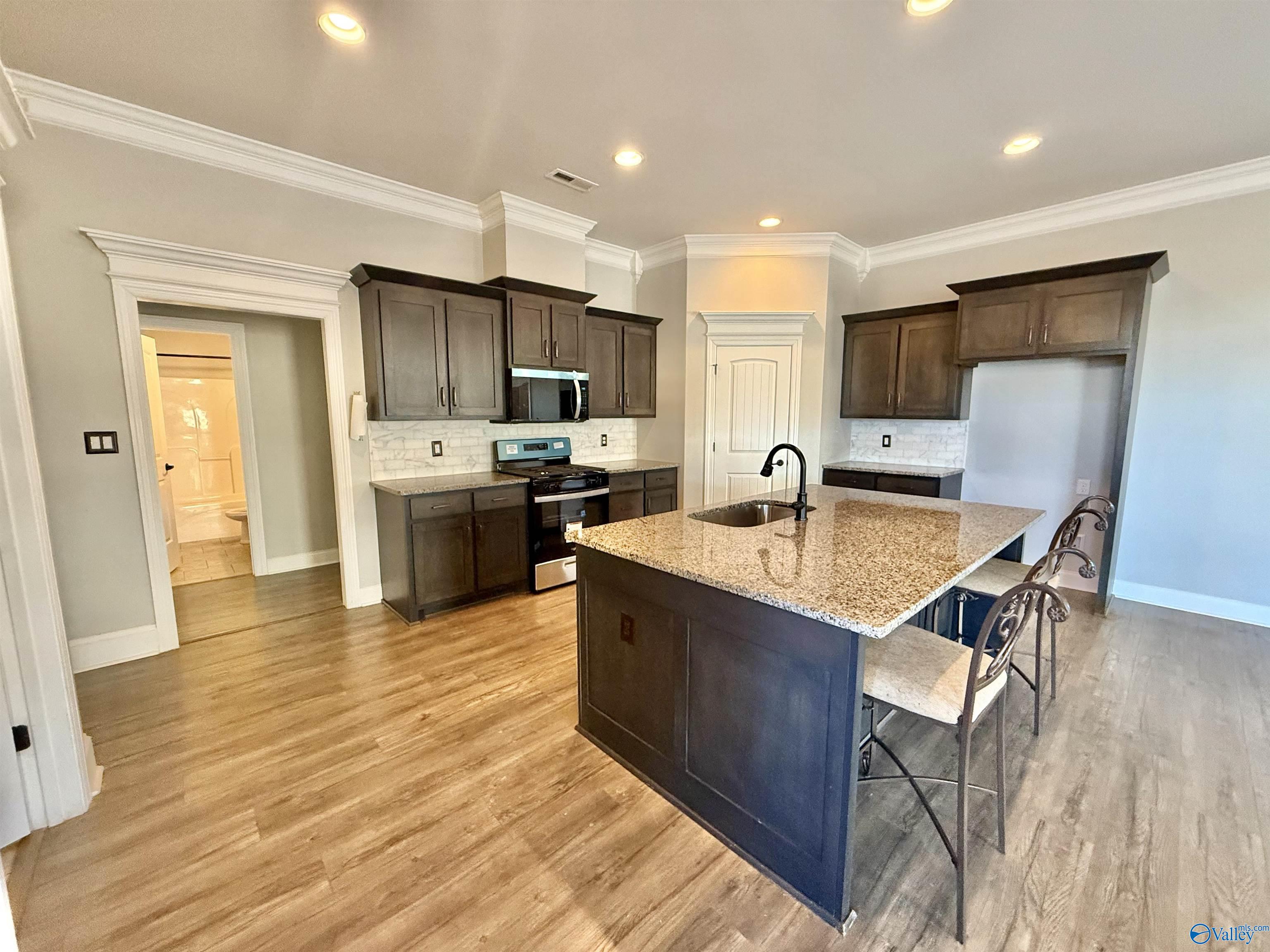 17050 Stonegate Drive, Athens, Alabama image 10