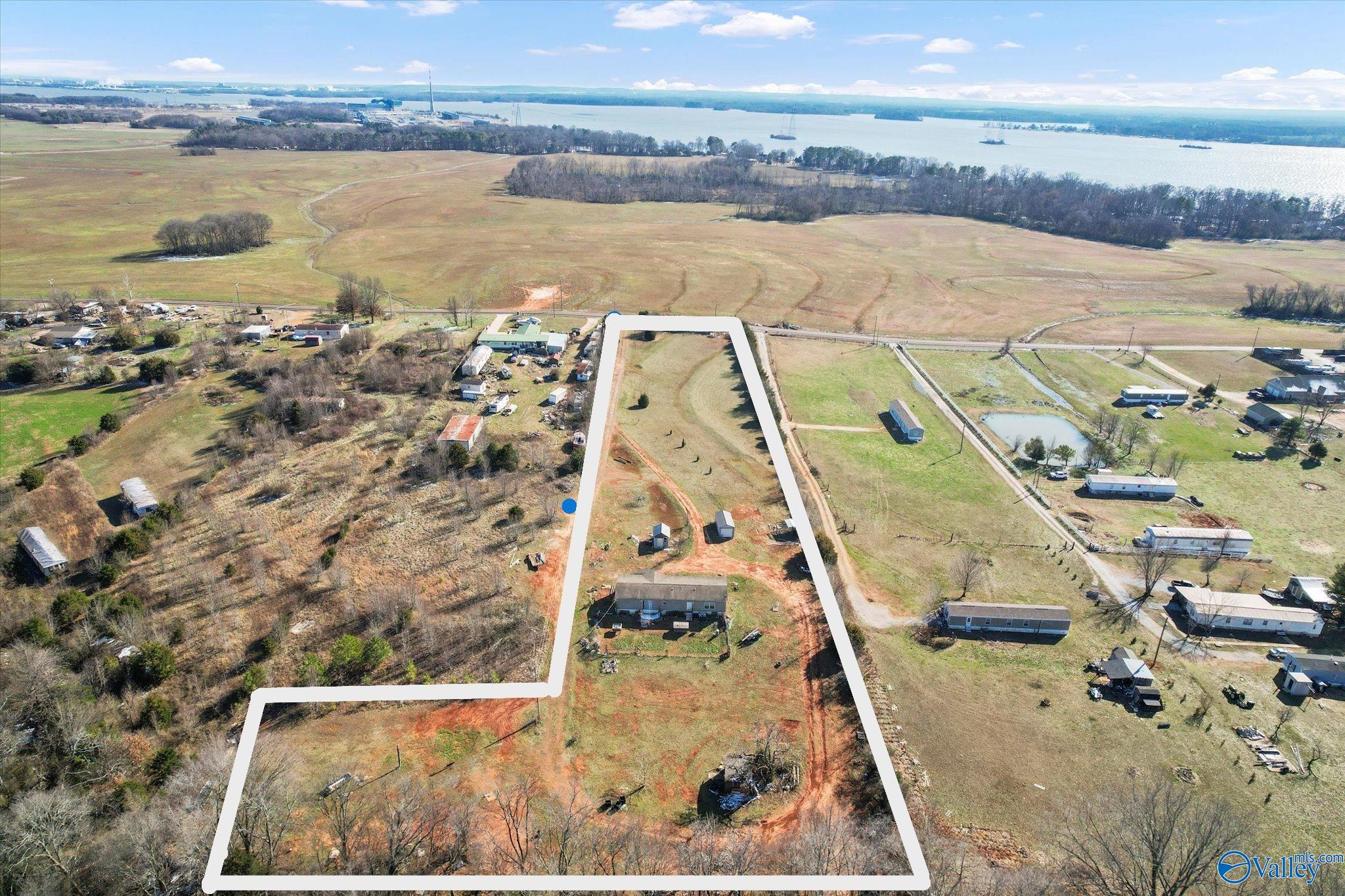 10395 Poplar Point Road, Athens, Alabama image 1