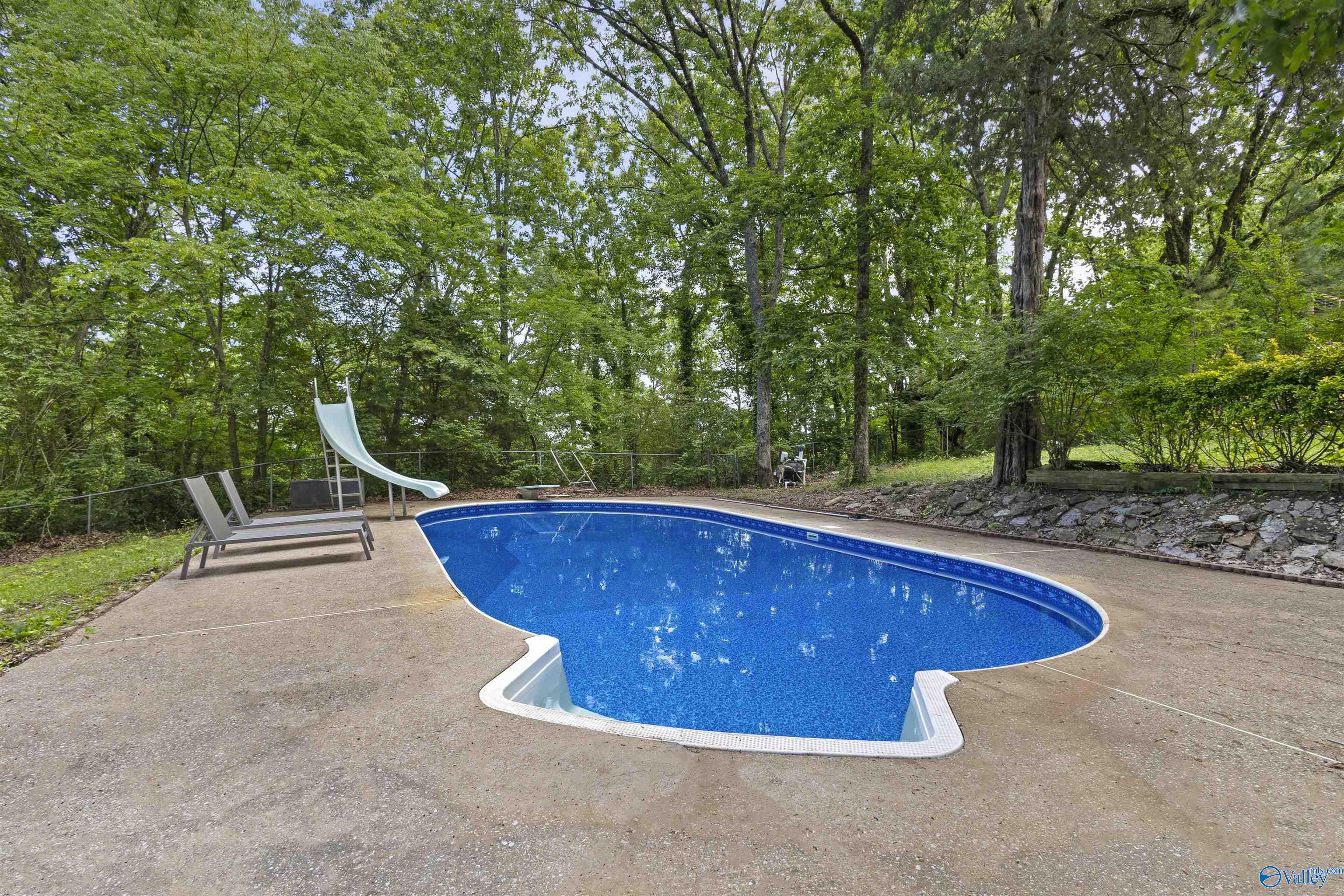 606 Dogwood Trail, Gadsden, Alabama image 31