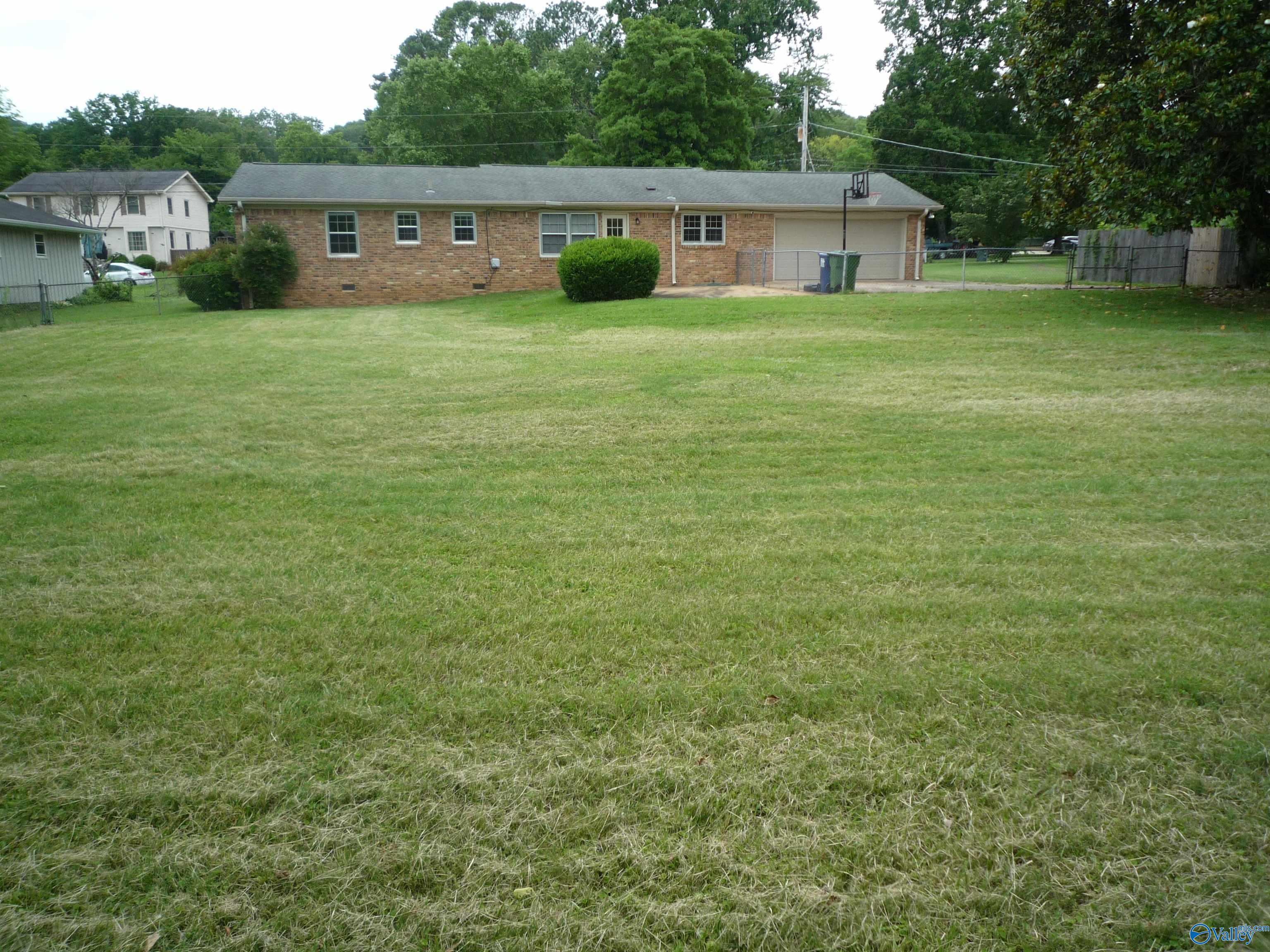 9703 Dortmund Drive, Huntsville, Alabama image 6