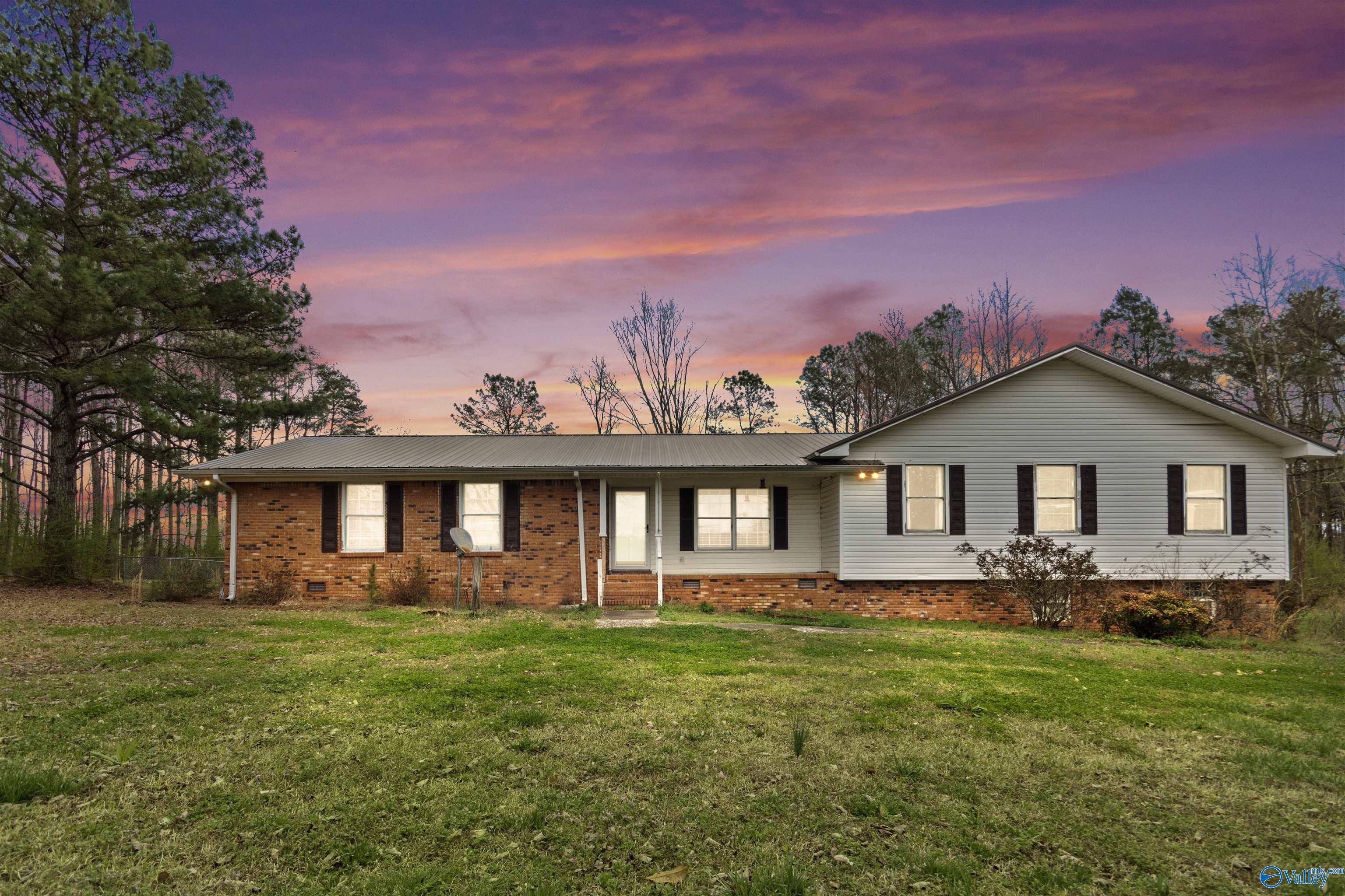 411 County Road 1856