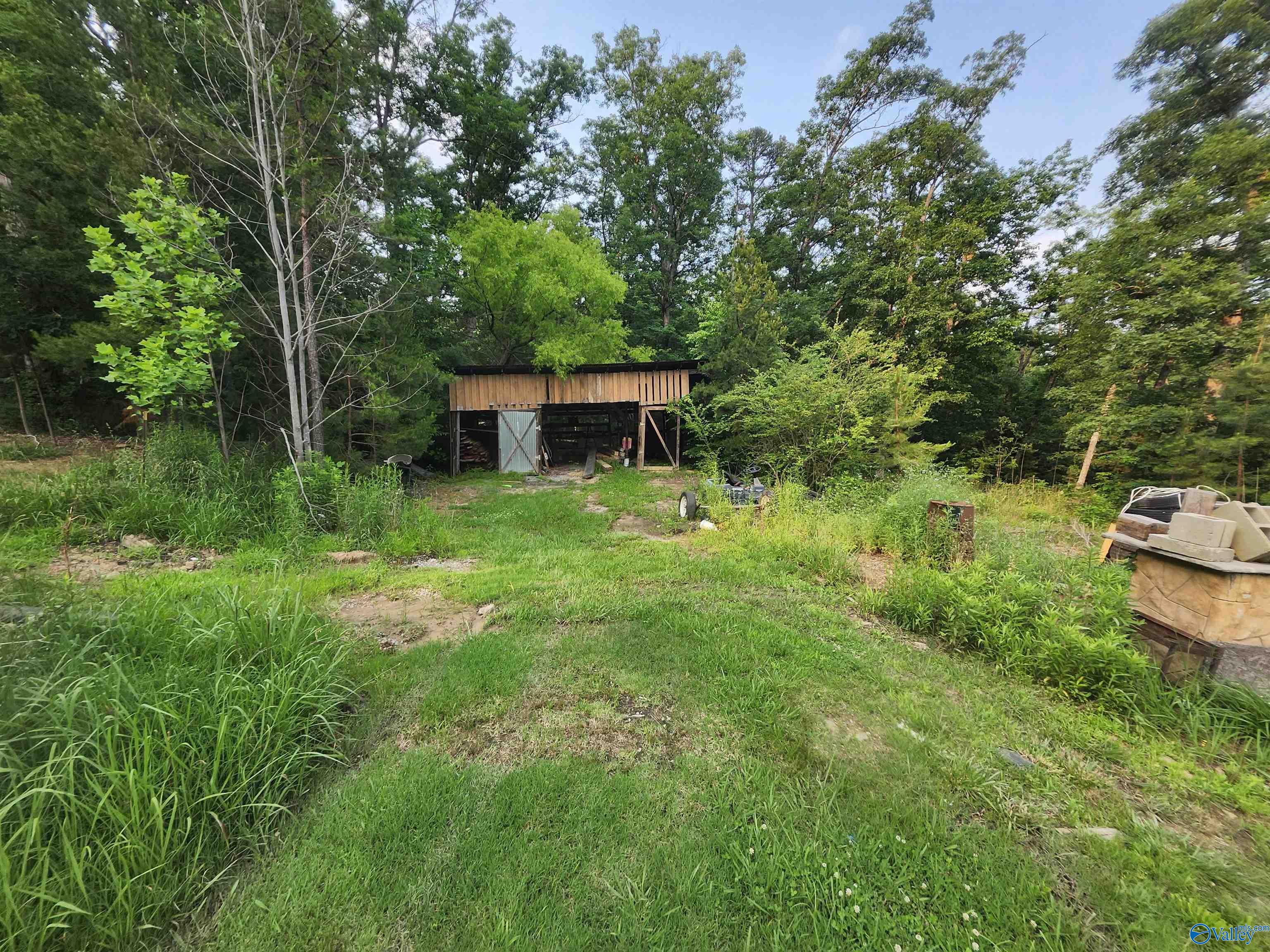 611 Blowing Cave Road, Gurley, Alabama image 10