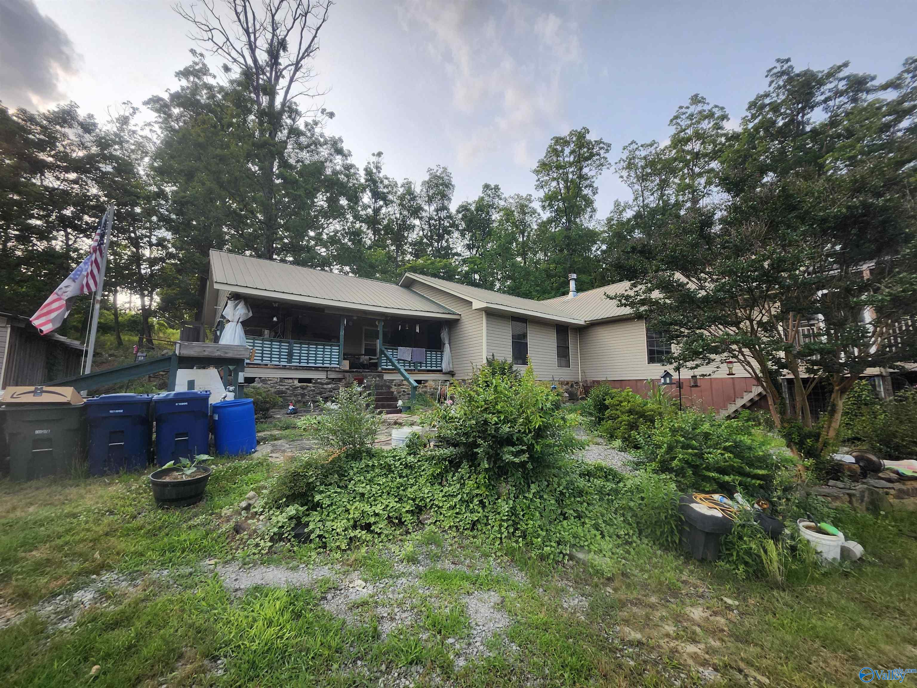 611 Blowing Cave Road, Gurley, Alabama image 4