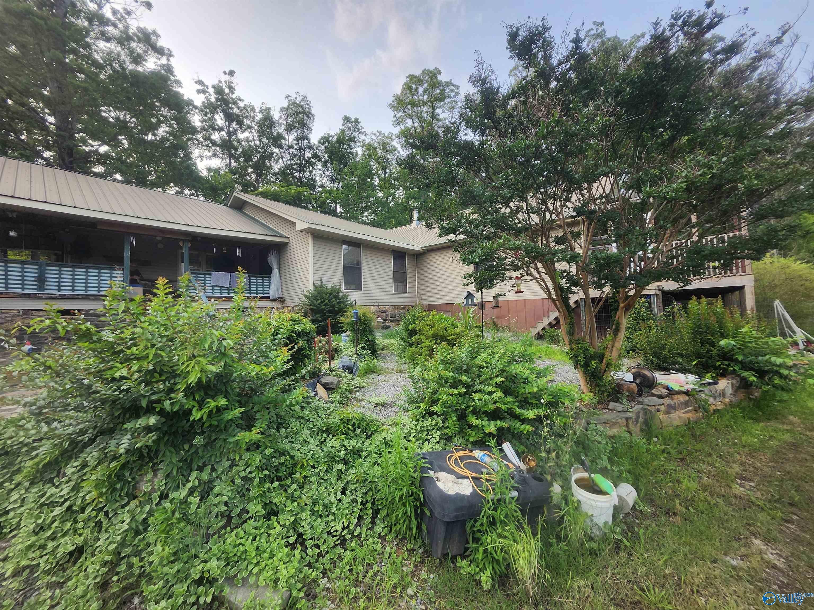 611 Blowing Cave Road, Gurley, Alabama image 6