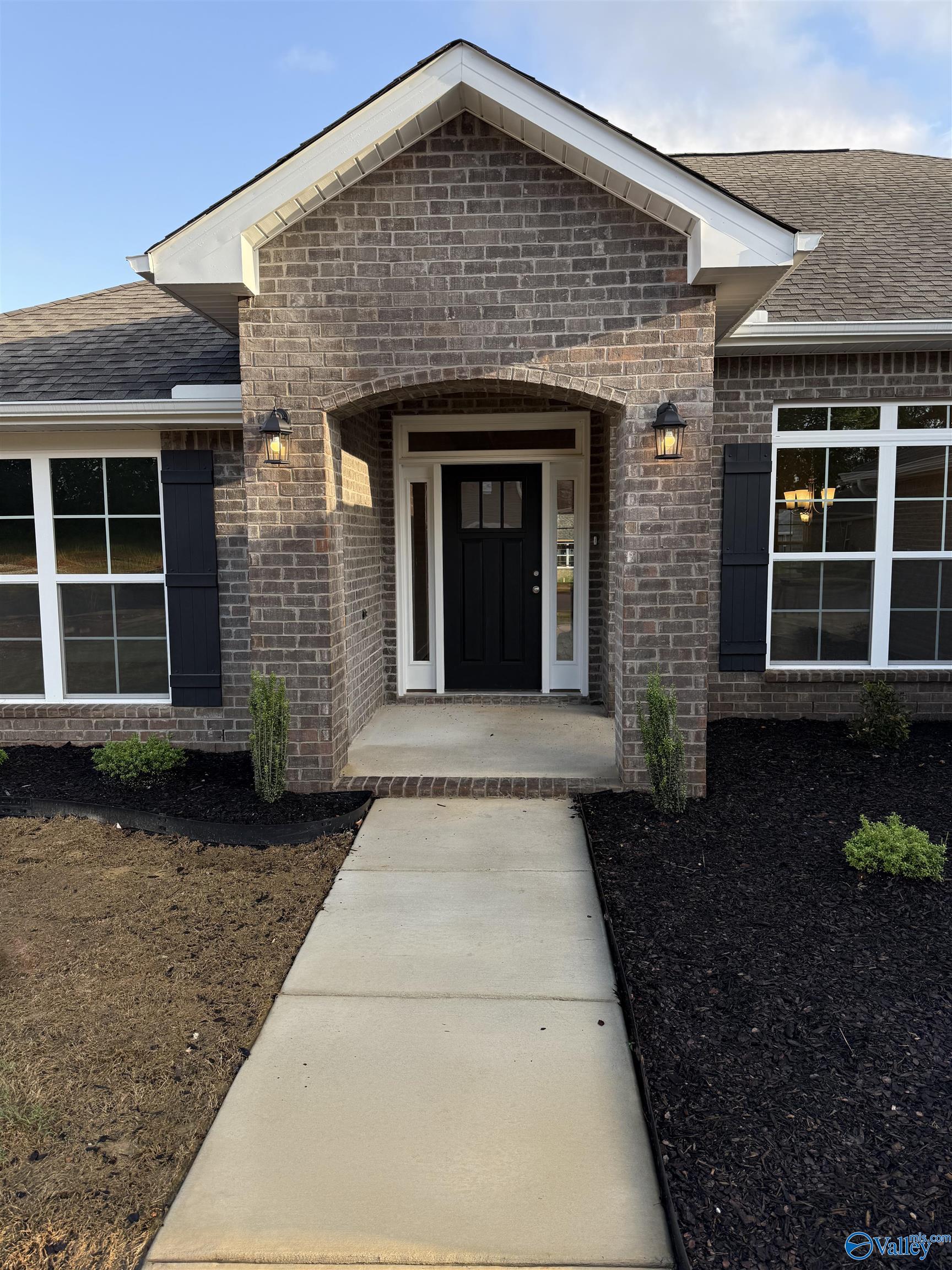 322 Carnation Avenue