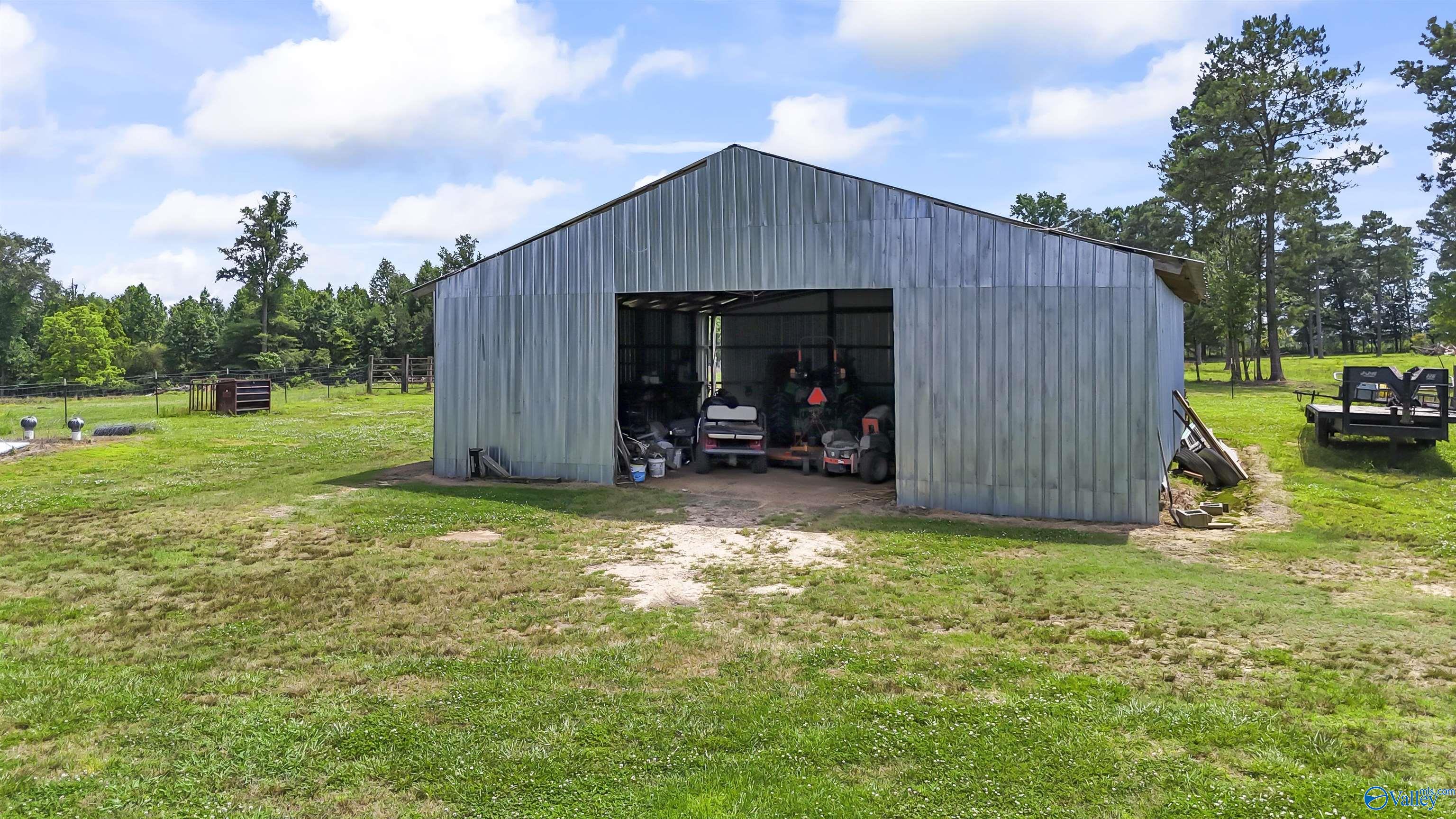 2662 County Road 1719, Holly Pond, Alabama image 28