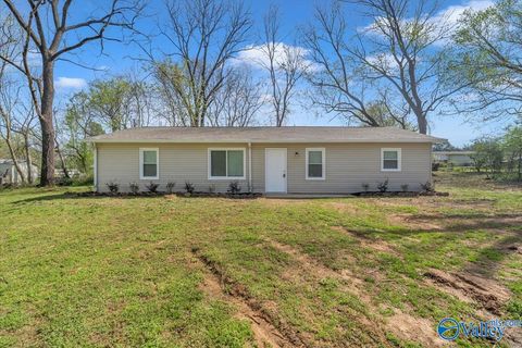 Photo of 11594 Cowford Road, Athens, AL 35611 (MLS # 21912370)