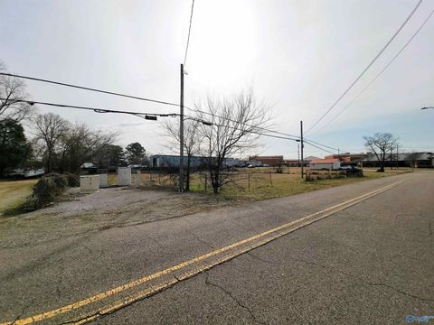 Vacant Land For Sale - 1714 Main Street<br/> Etowah County, Gadsden, AL 35904