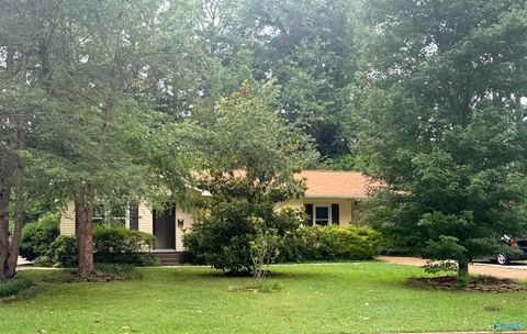 Homes For Sale - 1513 Pennylane<br/> Decatur, AL 35601