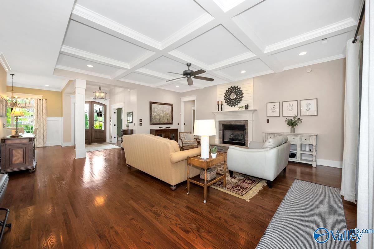 24 Emerald Point, Huntsville, Alabama image 9
