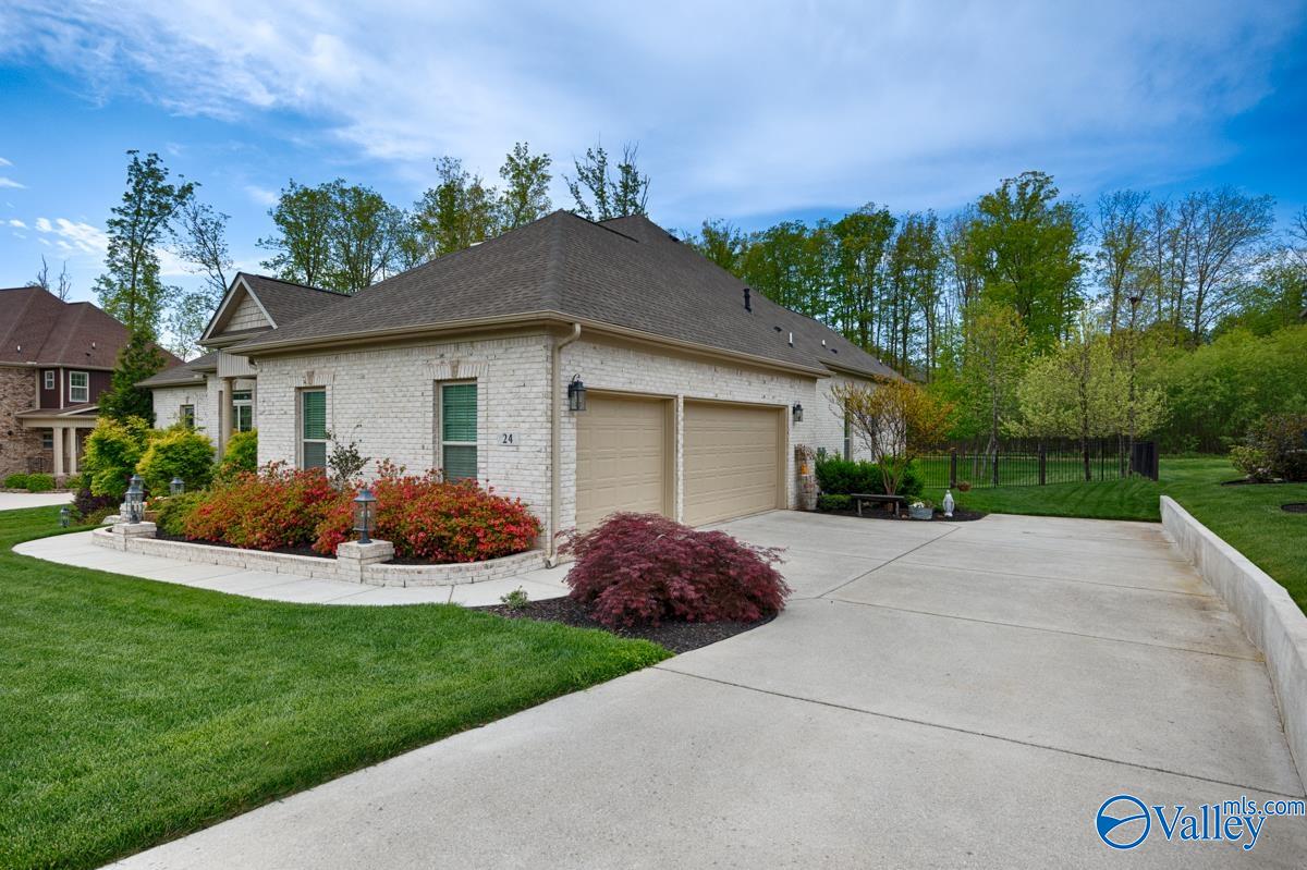 24 Emerald Point, Huntsville, Alabama image 3